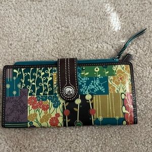 Fossil wallet